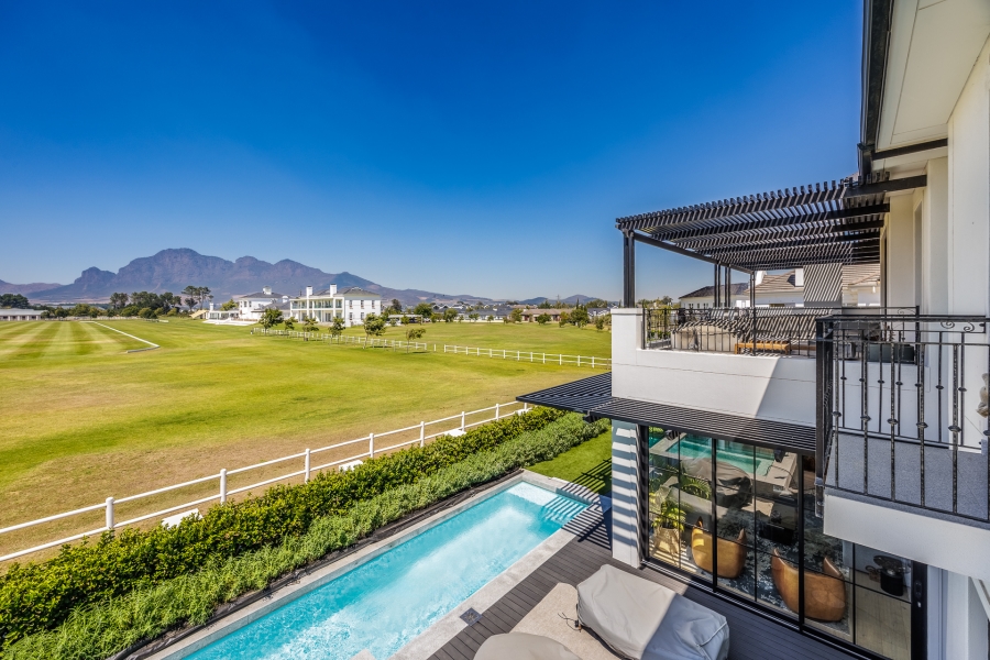5 Bedroom Property for Sale in Val De Vie Estate Western Cape